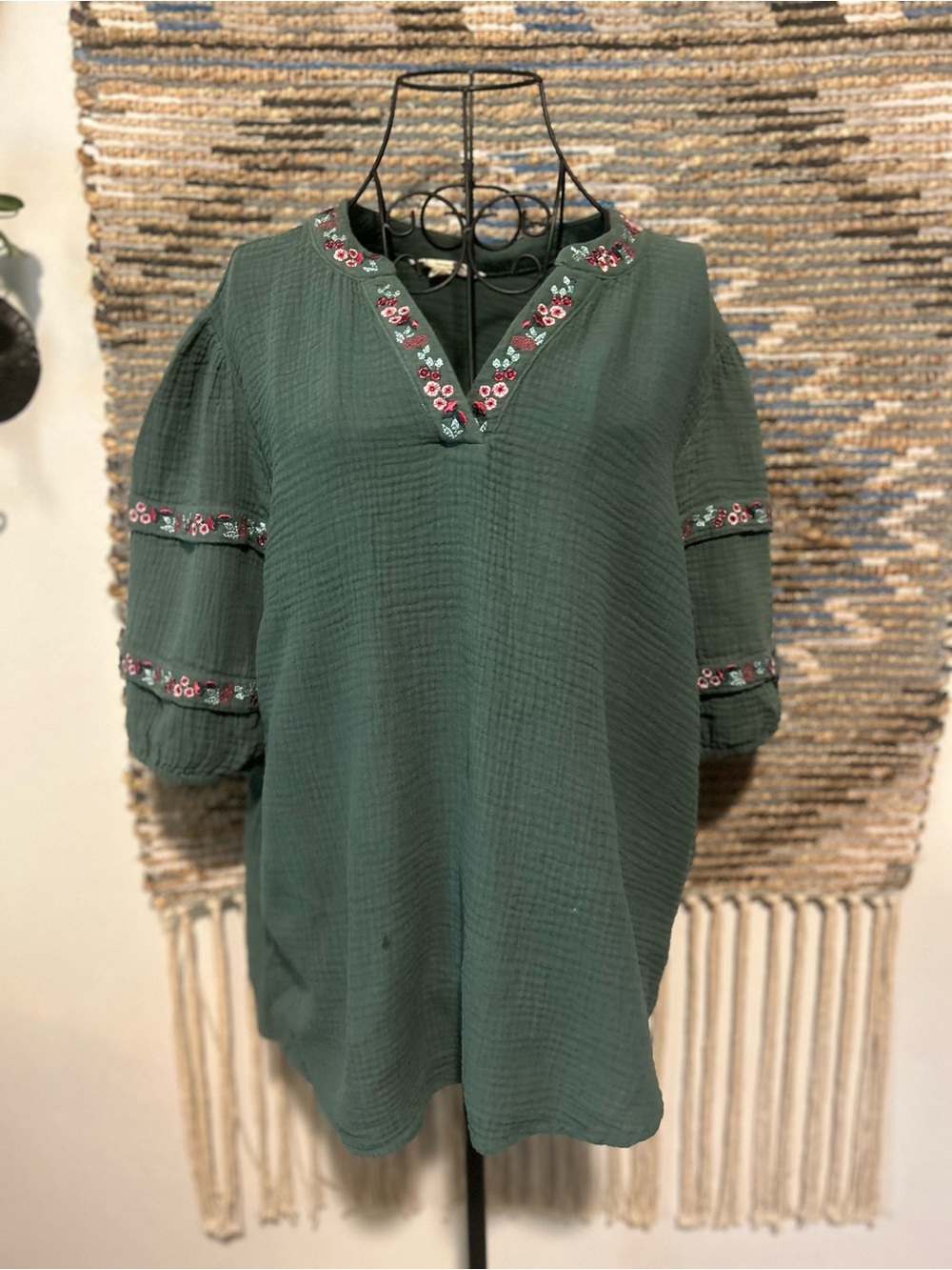 Linda Anderson Embroidered V-Neck Top